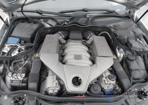 2009 Mercedes-Benz E 63 Amg из США, поврежденный, VIN WDBUF77X39B418497